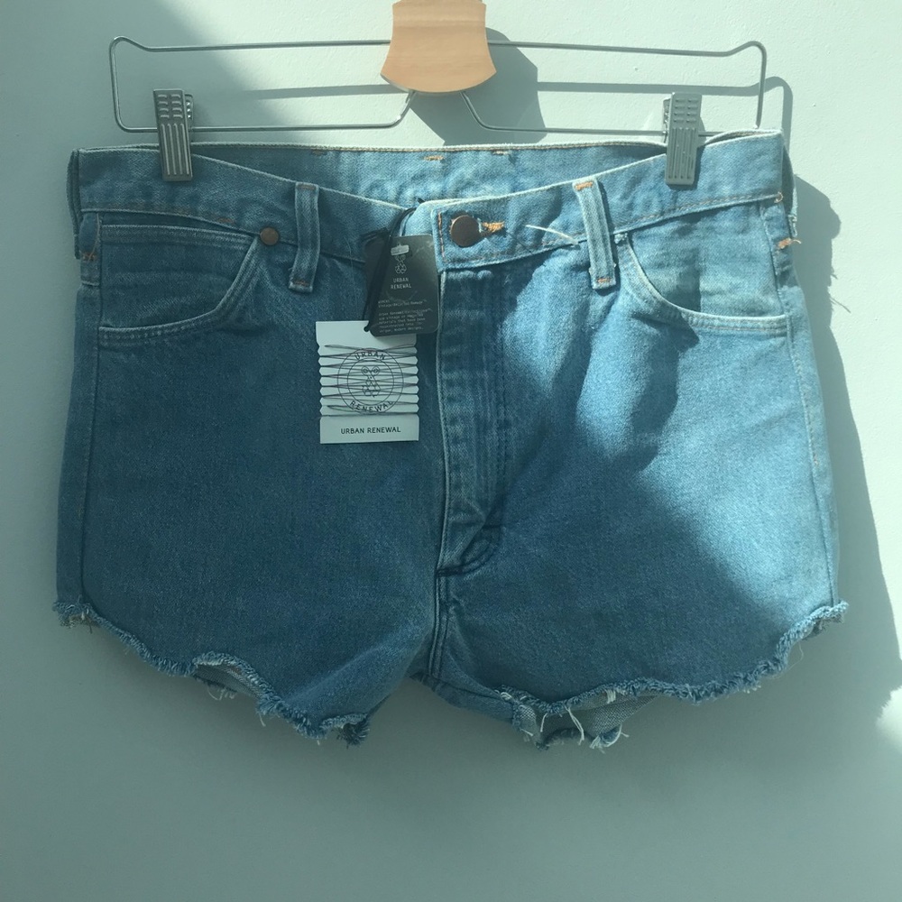 Urban Outfitters Vintage High Rise Short - Picture 3 of 7